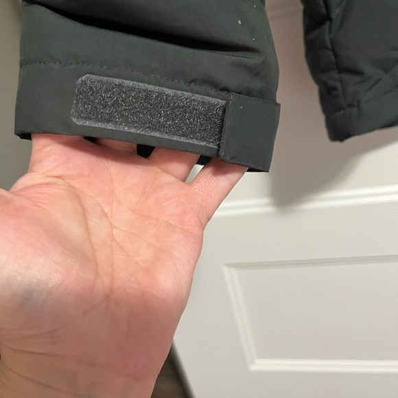 NWOT Eddie Bauer Boundary Pass Down Parka in Black. Mens size Medium - Picture 5 of 16